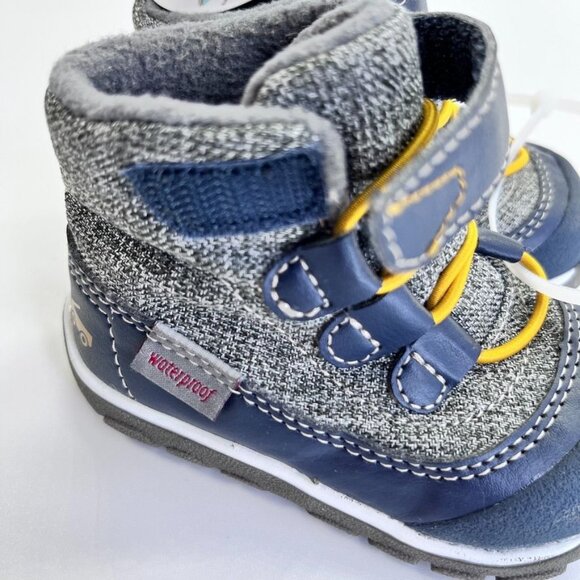 See Kai Run Sam Waterproof Boots size 4 in Navy & Gray - Picture 7 of 14